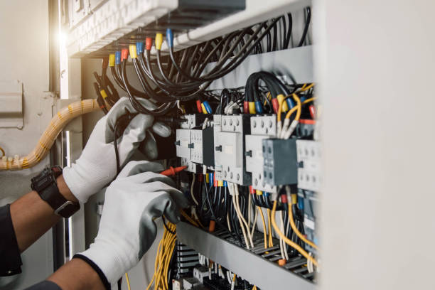 Best Electrical Contractors for Businesses  in Groveport, OH